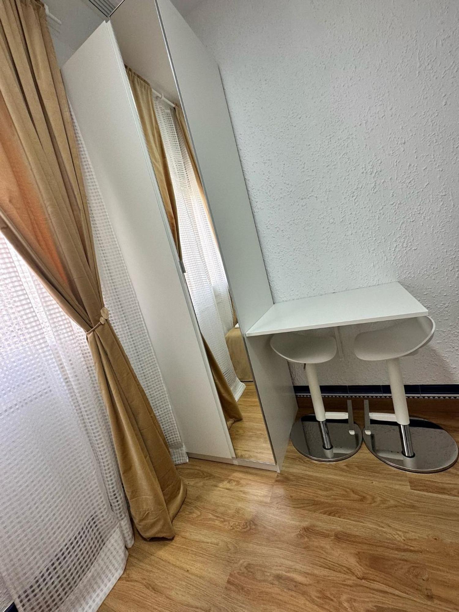 Ferienwohnung Mi Casa Es Tu Casa L’Hospitalet de Llobregat Exterior foto